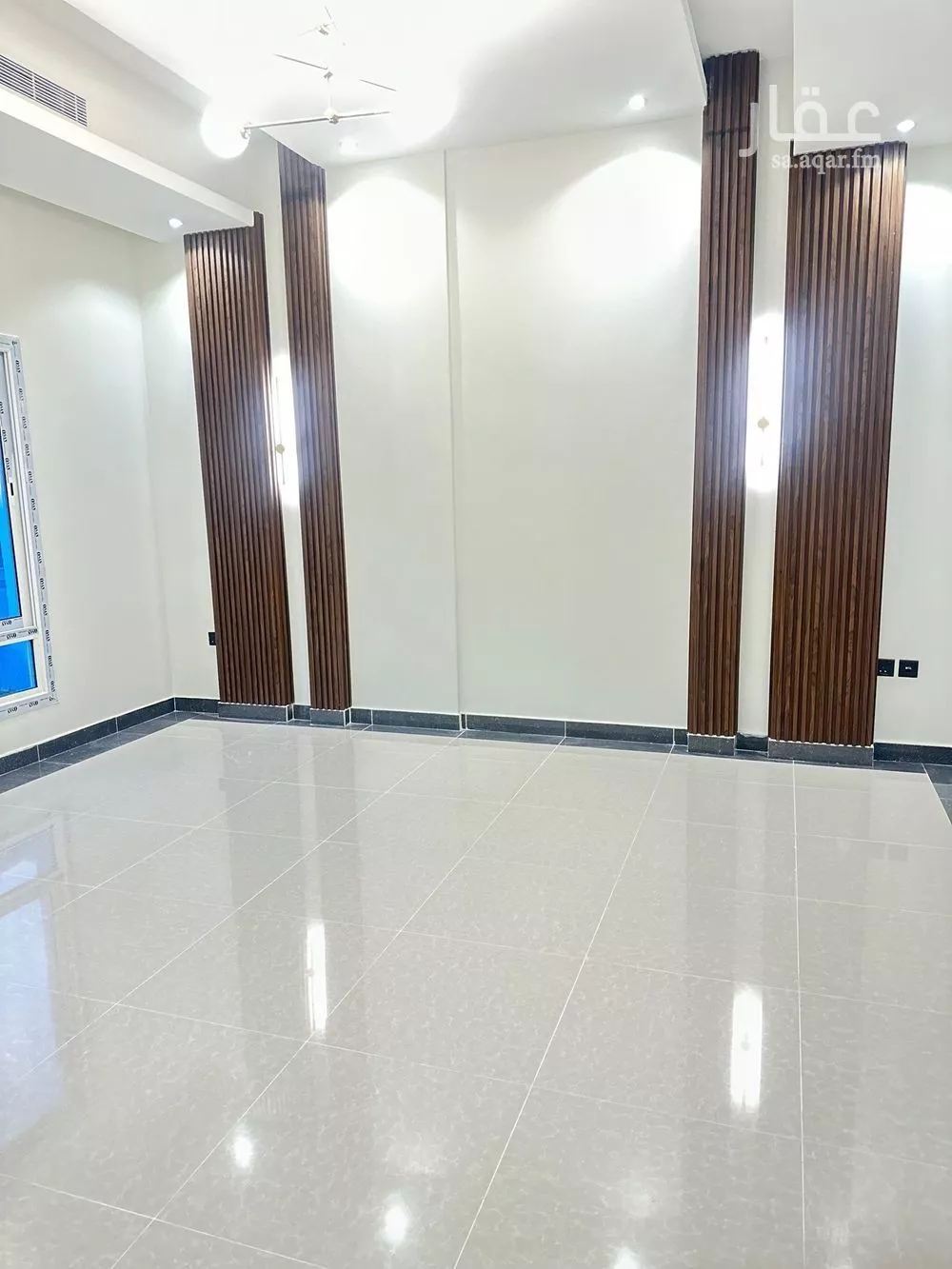 عمارة 1152 م² في الروابي 2