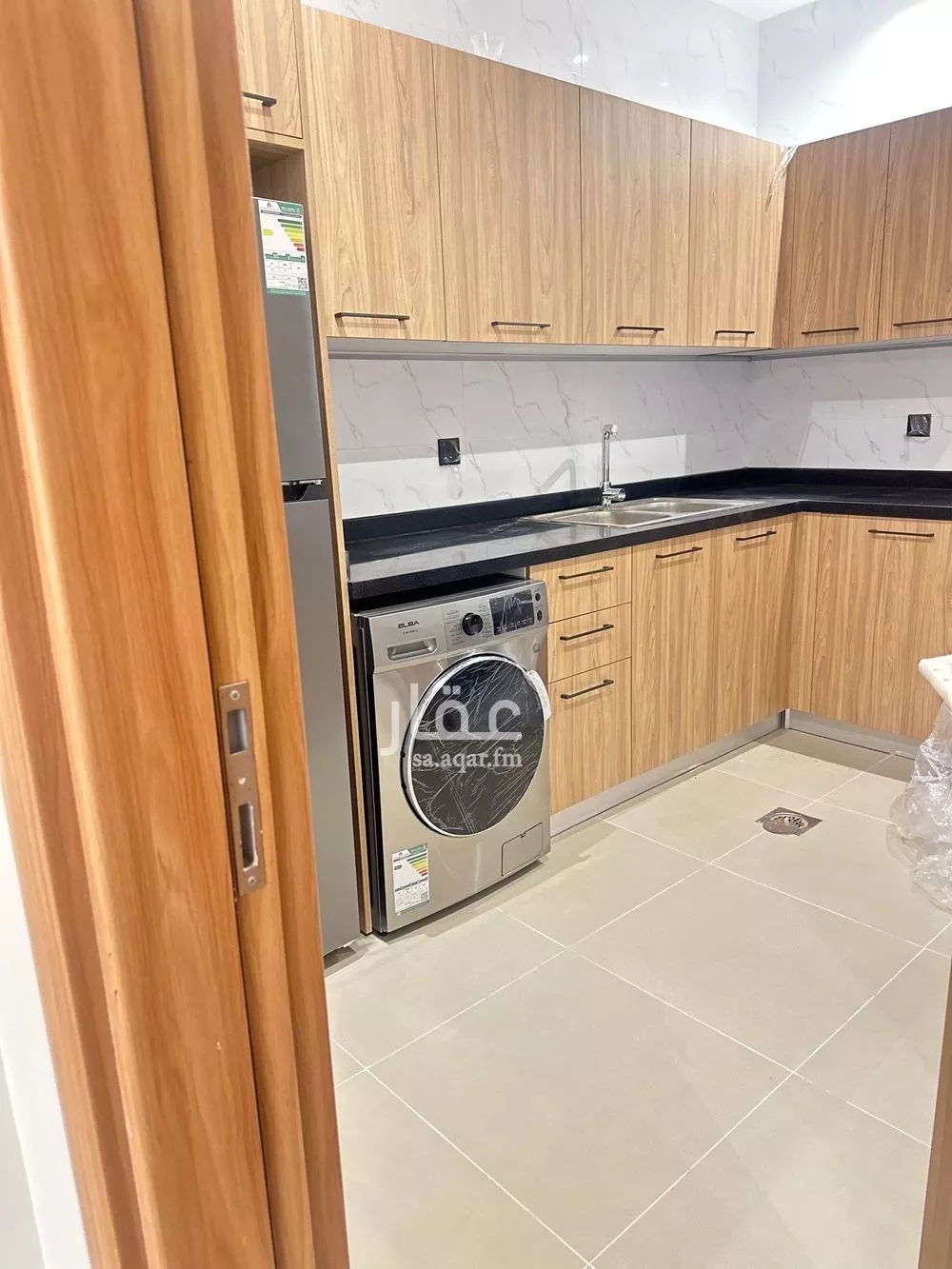 100 bedroom building in Al Rawabi, Eastern Province 7