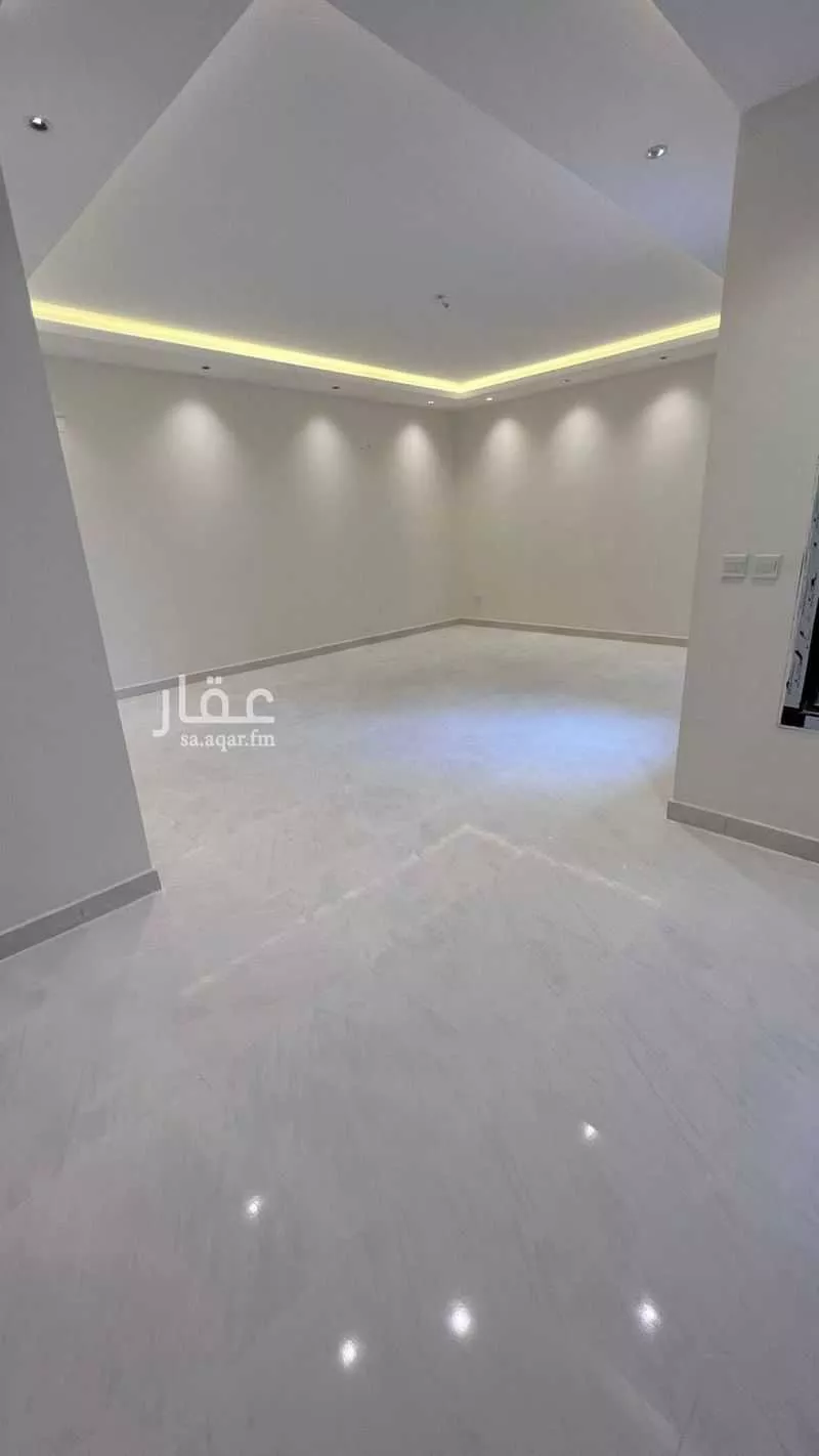 فيلا 4 غرف في الجنادرية 3