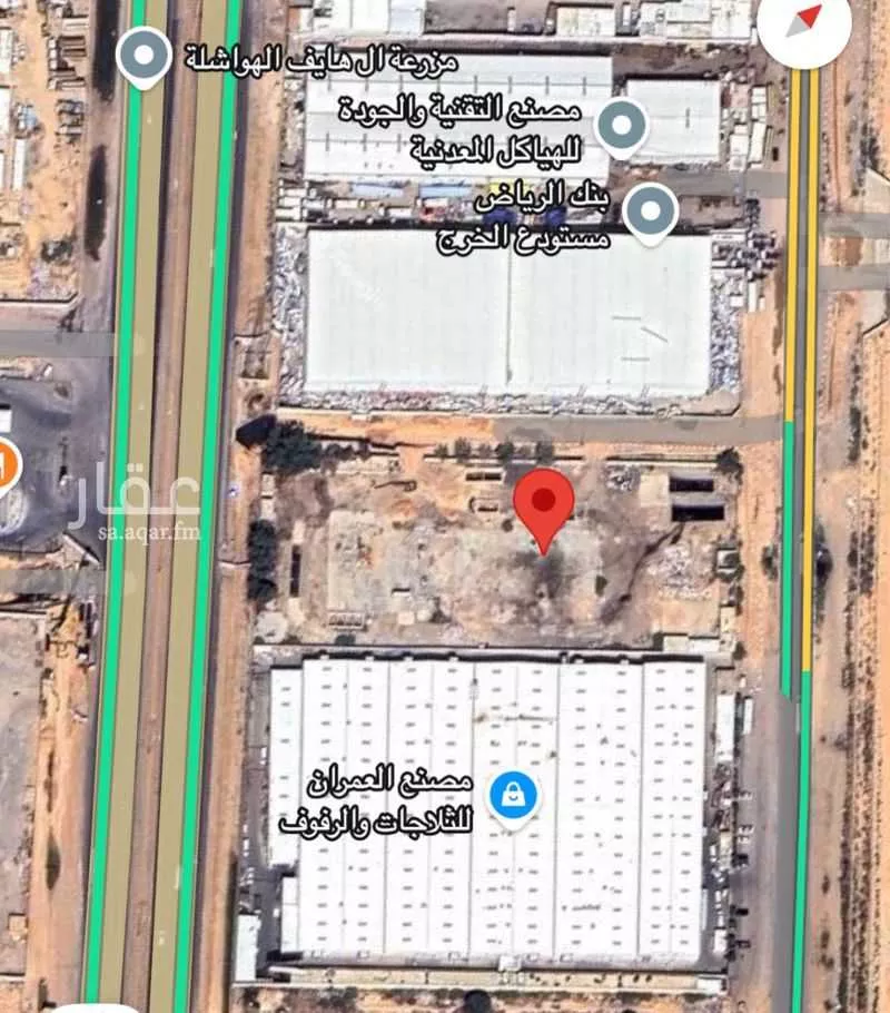 مستودع 9881 م² في هيت 3