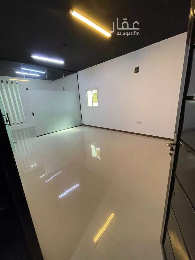 1 bedroom office in Al Khaleej, Riyadh 2