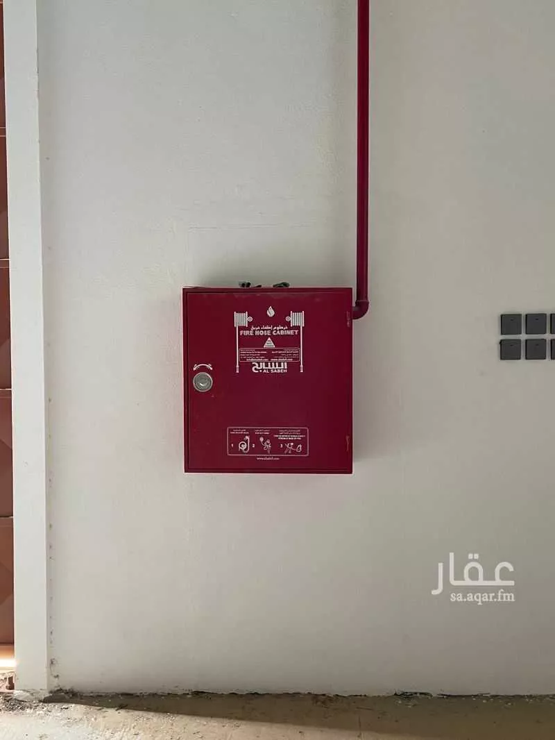 1200 sqm warehouse in Taibah 4