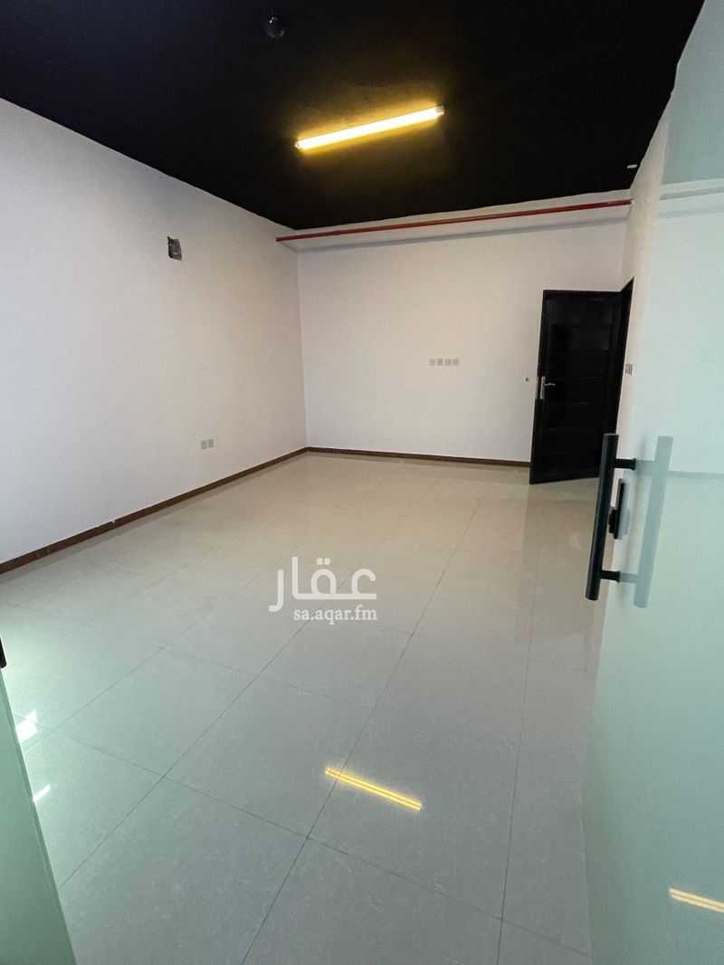 1 bedroom office in Al Khaleej, Riyadh 7