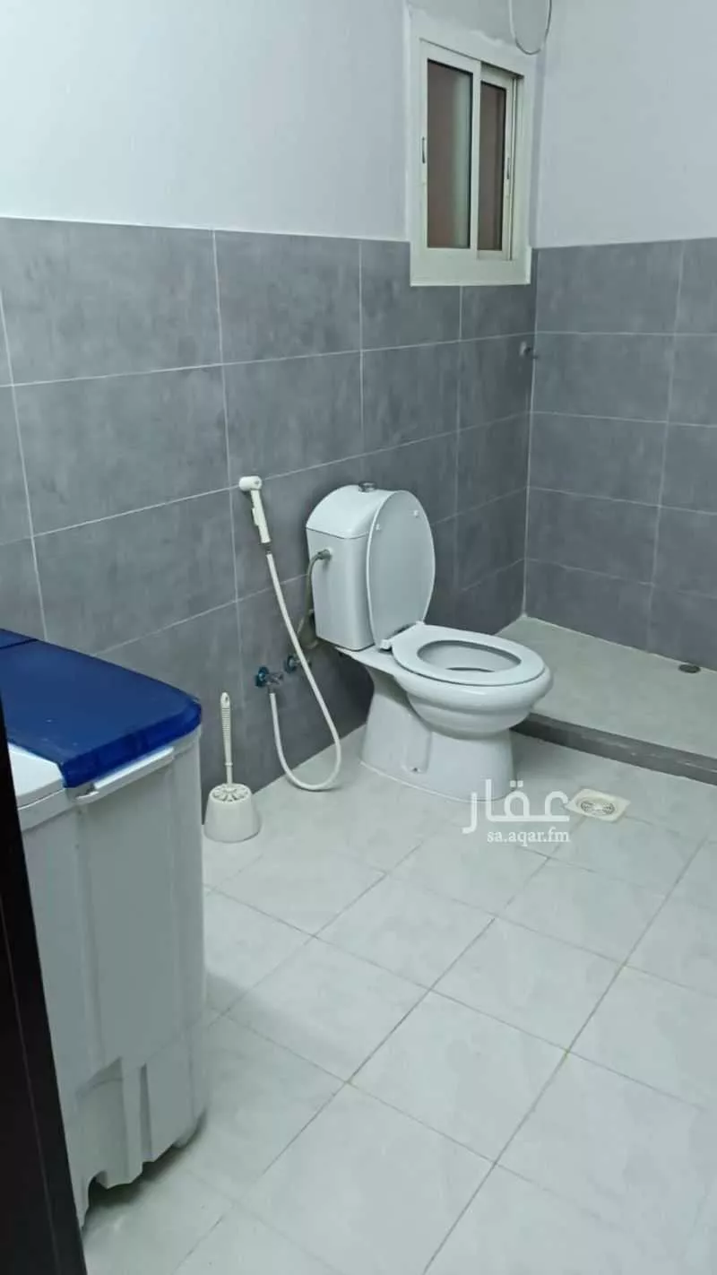 عمارة 347 م² في الزهراء 4