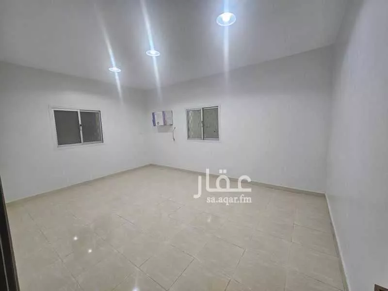5 bedroom villa in Al Jaradiyah 4