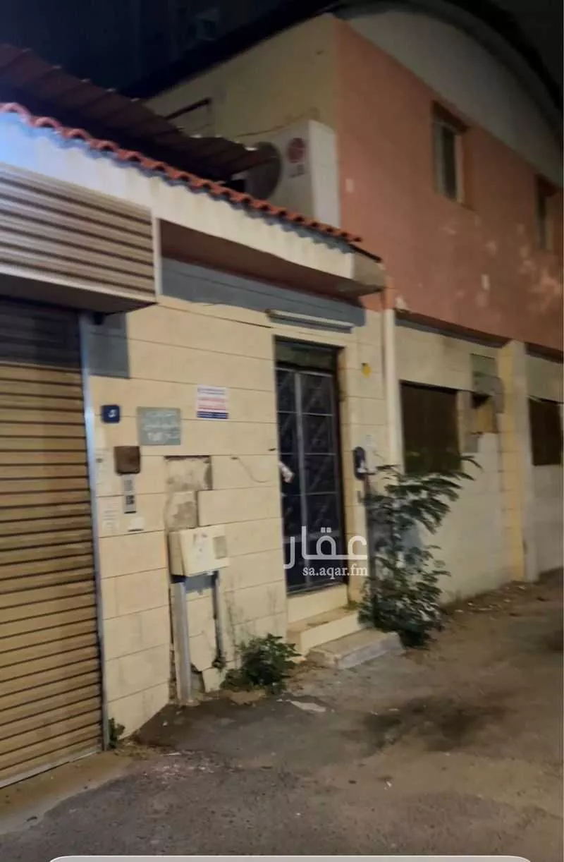 عمارة 628 م² في النزهة 2