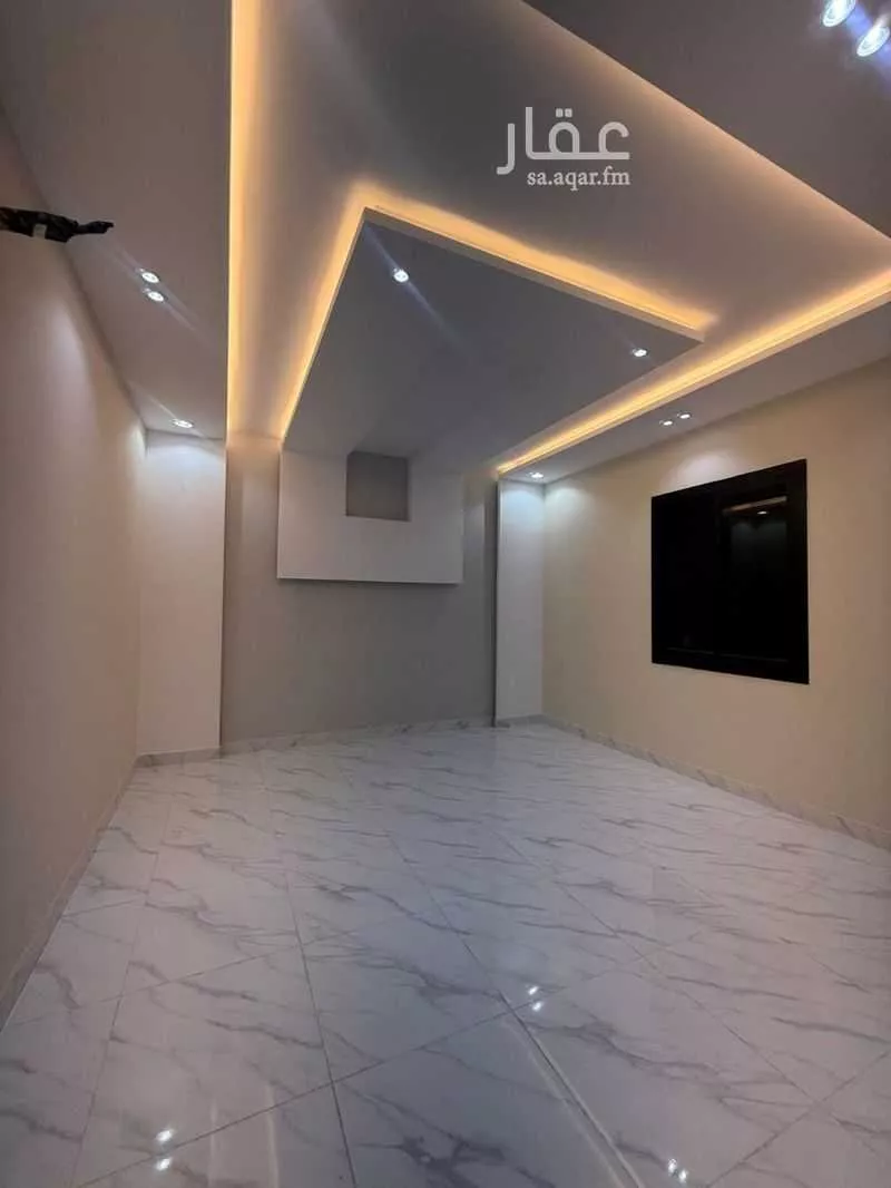 5 bedroom apartment in Muraykh 5