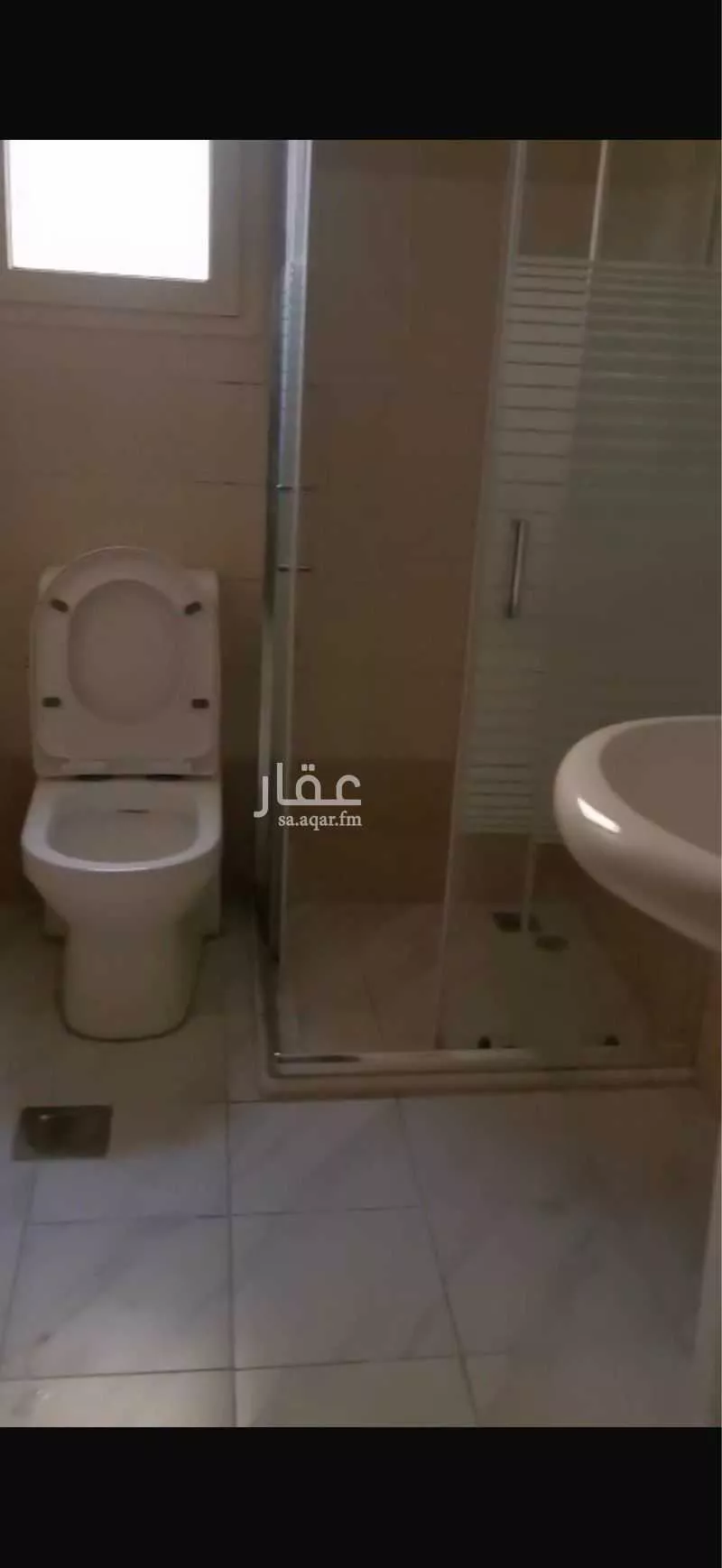 3 bedroom villa in Al Gharbiyah, Jeddah 12