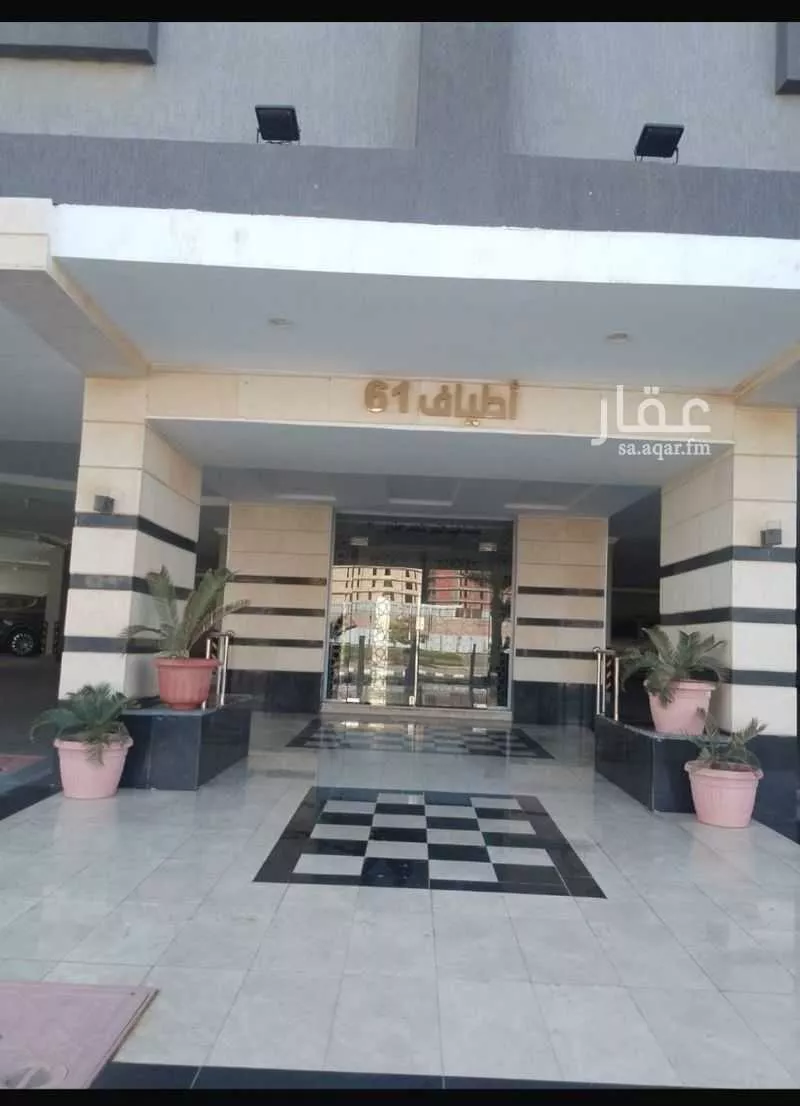 4 bedroom apartment in Taibah, Jeddah 6