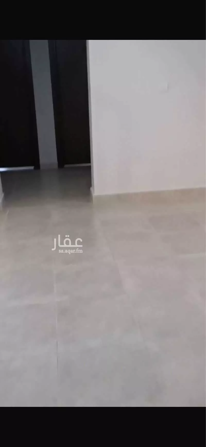 3 bedroom villa in Al Gharbiyah, Jeddah 9