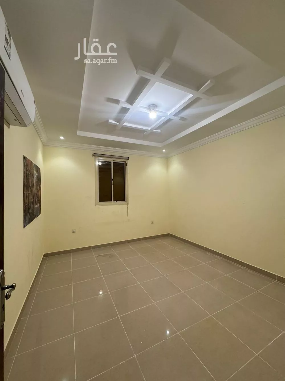 شقة 4 غرف في الزهراء 4