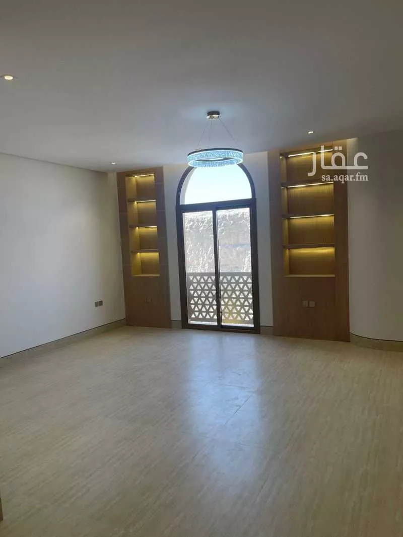 5 bedroom villa in Al Narjis 5