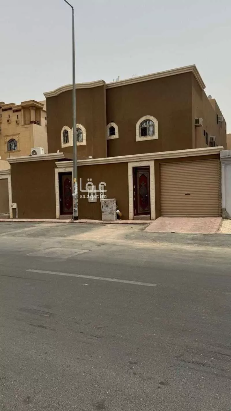 فيلا 6 غرف في النظيم 2