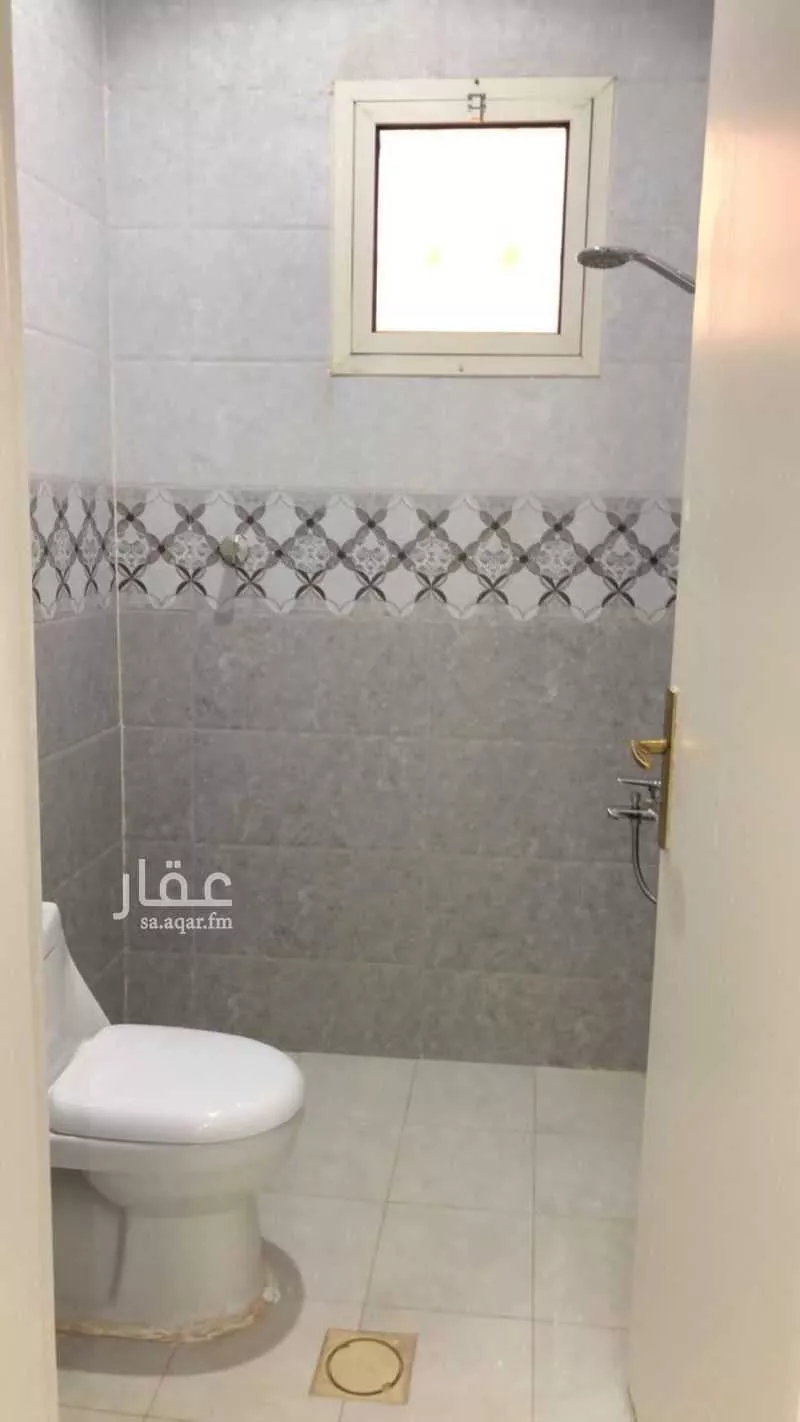 فيلا 8 غرف في الرمال 5