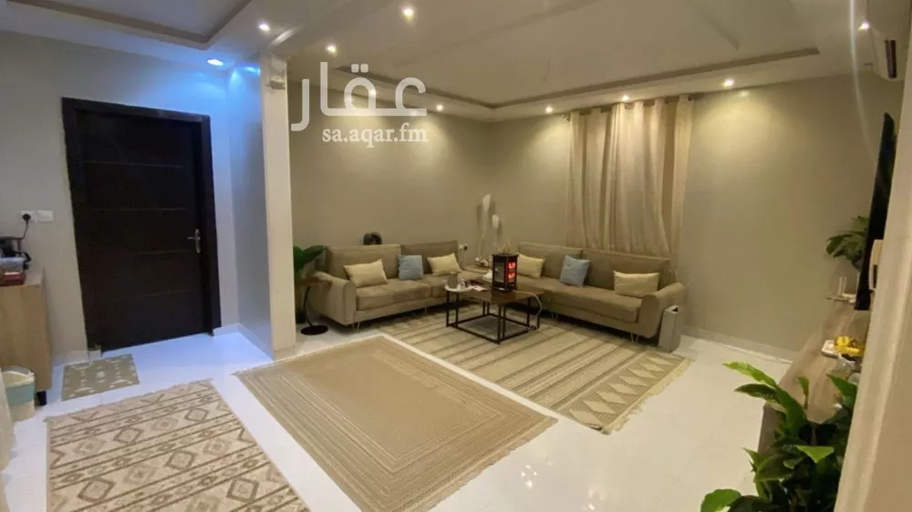 فيلا 10 غرف في المونسية 3