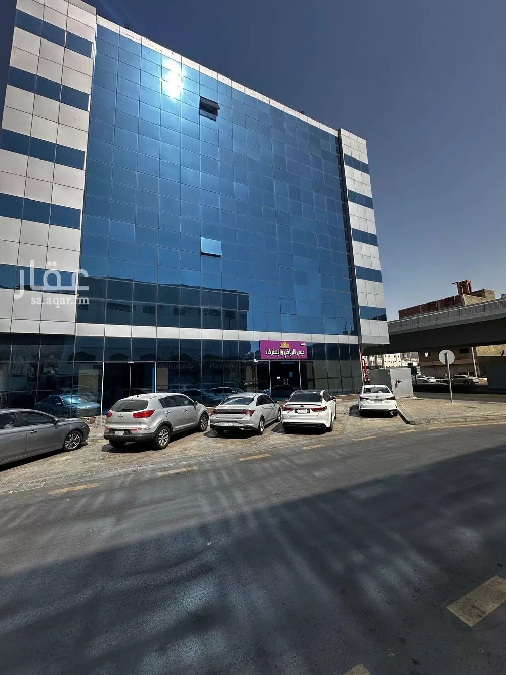 780 sqm building in Al Nuzhah 2