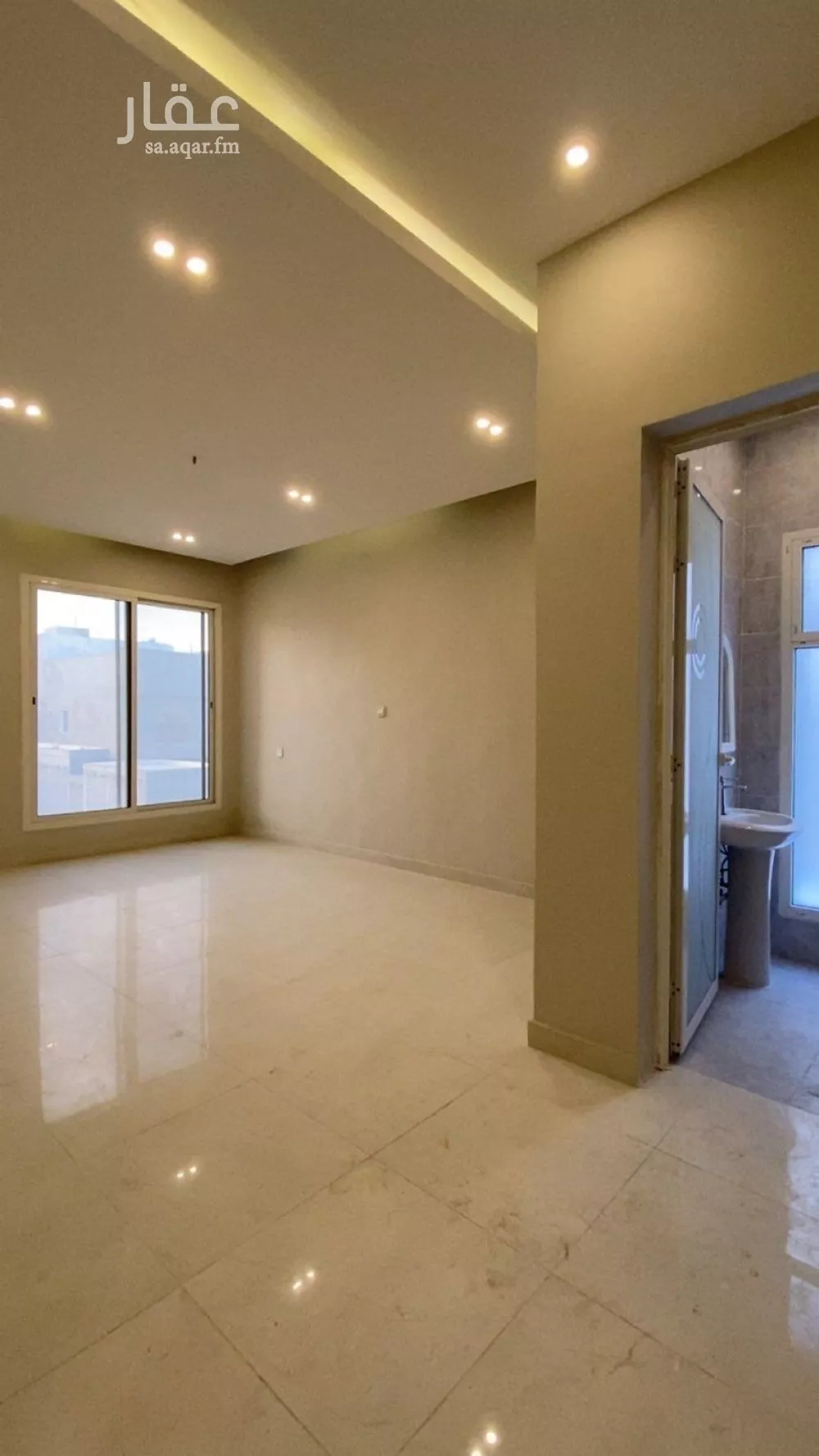 3 bedroom villa in Al Amwaj, Eastern Province 13