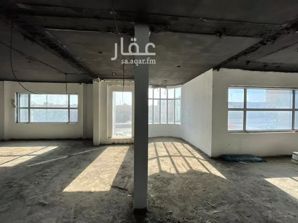 shop in Al Jamiyin, Eastern Province 5