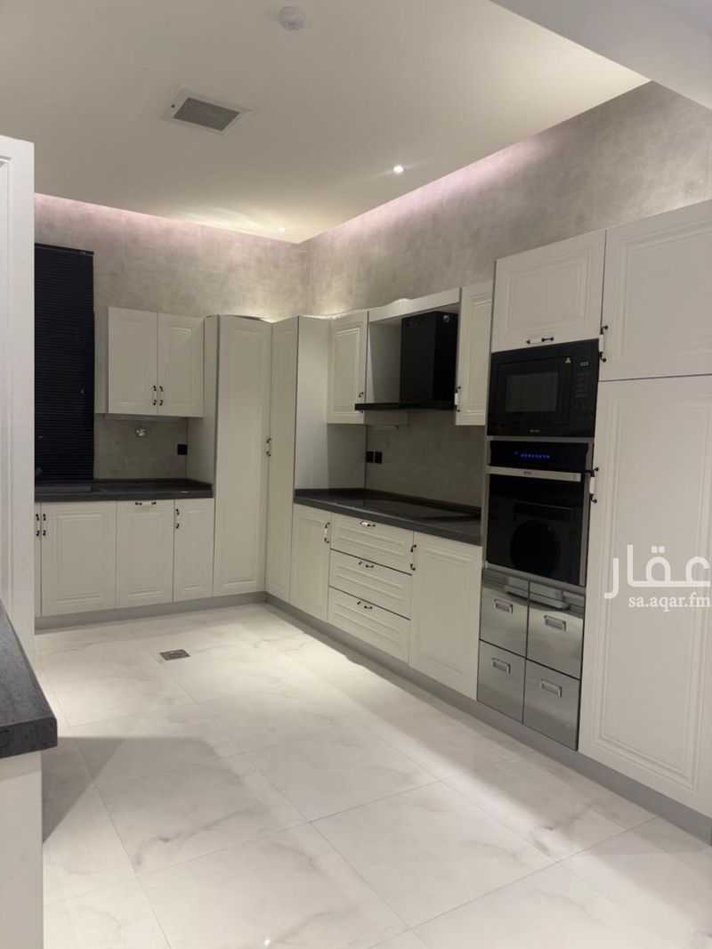 4 bedroom apartment in Granada, Riyadh 13
