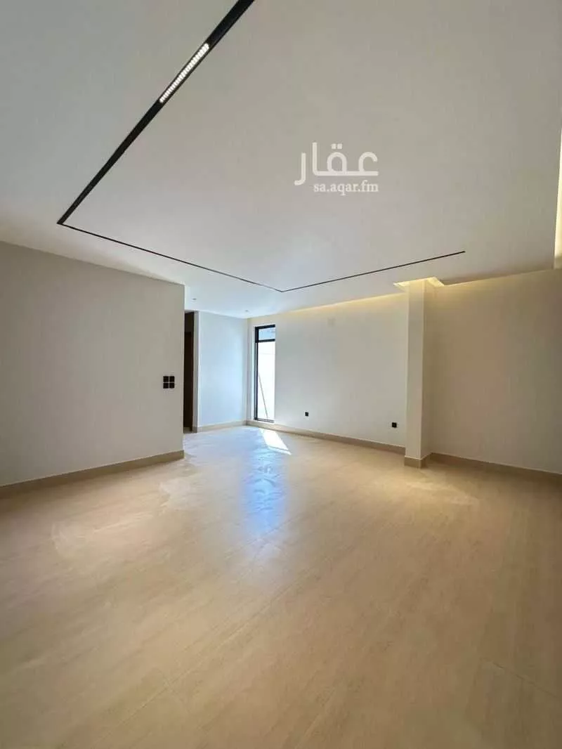 4 bedroom villa in Al Mahdiyyah 2