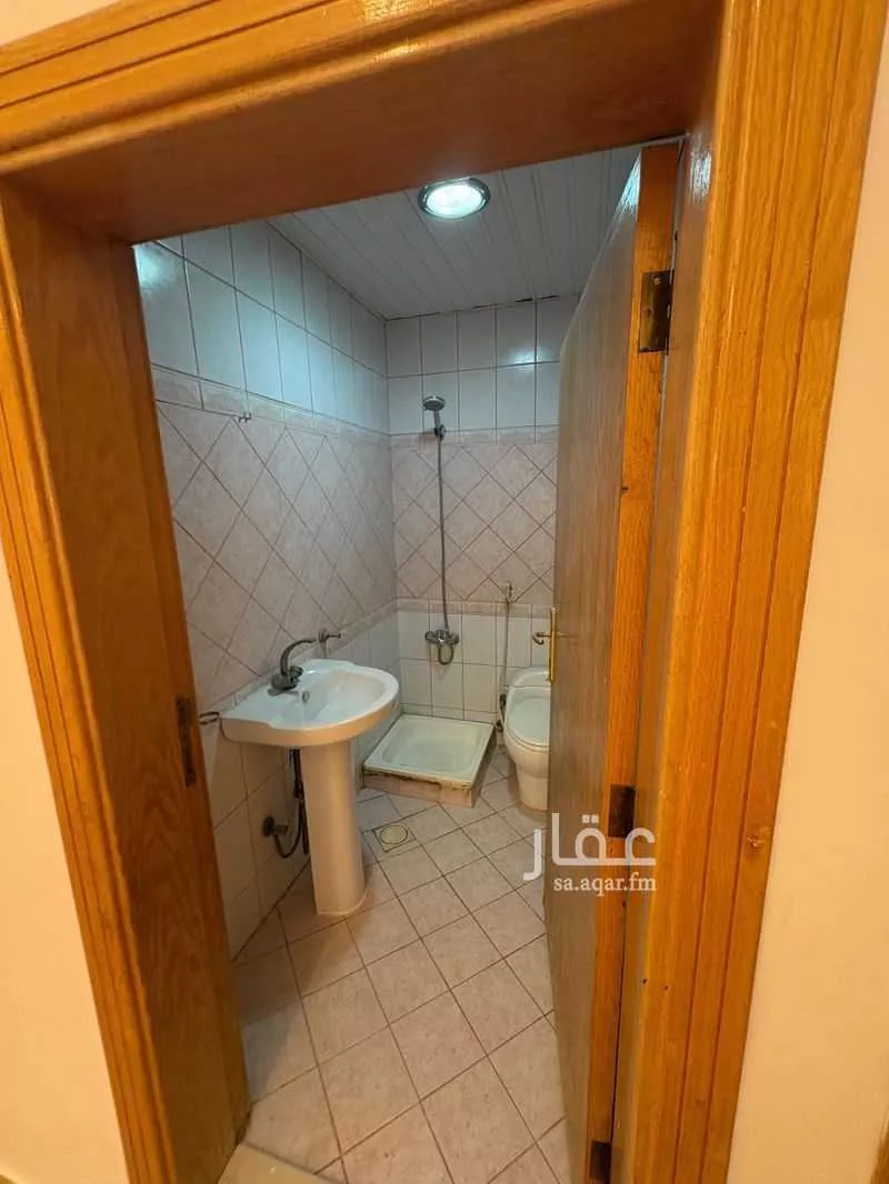 8 bedroom villa in Al Wurud, Riyadh 14