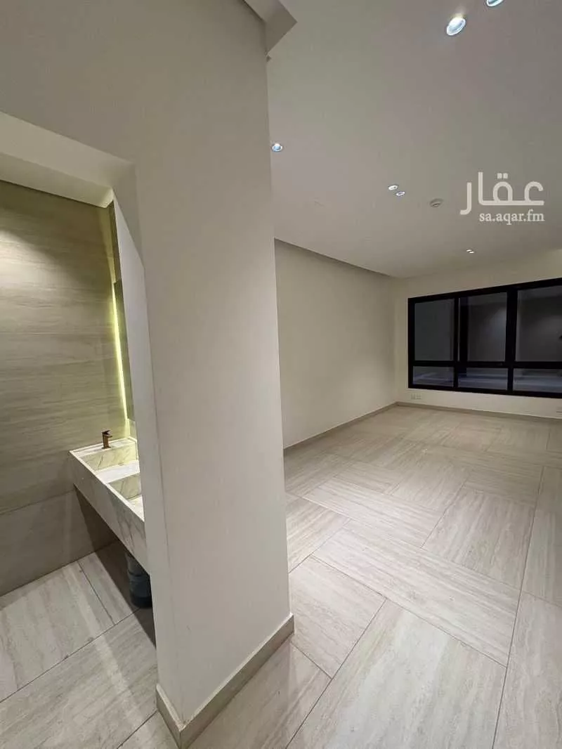 شقة 4 غرف في الملقا 2