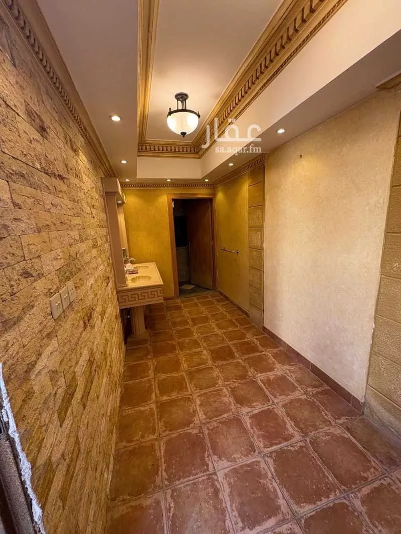 8 bedroom villa in Al Wurud, Riyadh 10