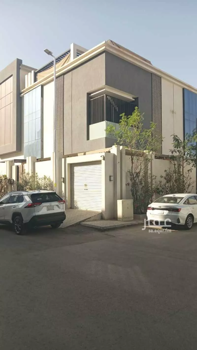 4 bedroom floor in Al Olaya 1