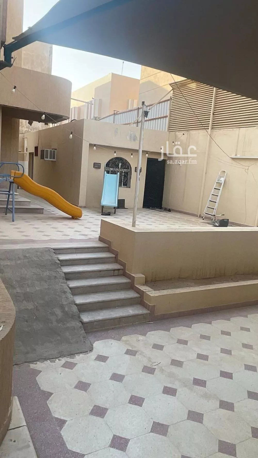 شقة 15 غرف في الزهرة 5