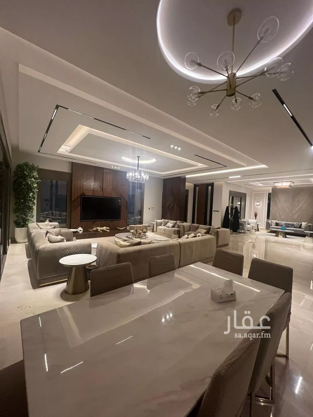 فيلا 7 غرف في الملقا 2