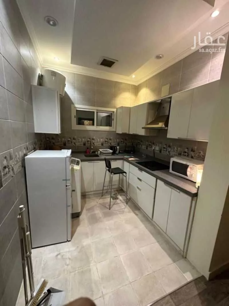 3 bedroom floor in Al Narjis 5