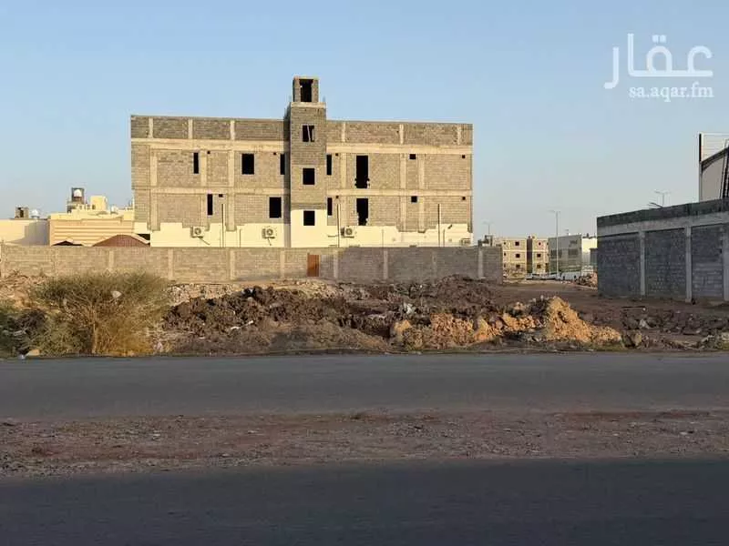 أرض 640 م² في السكب