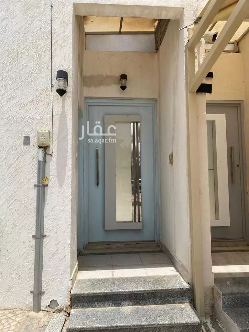 دور 4 غرف في عرقة 2