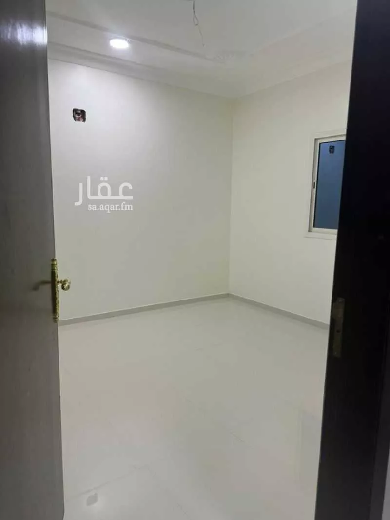 دور 3 غرف في السعادة 4