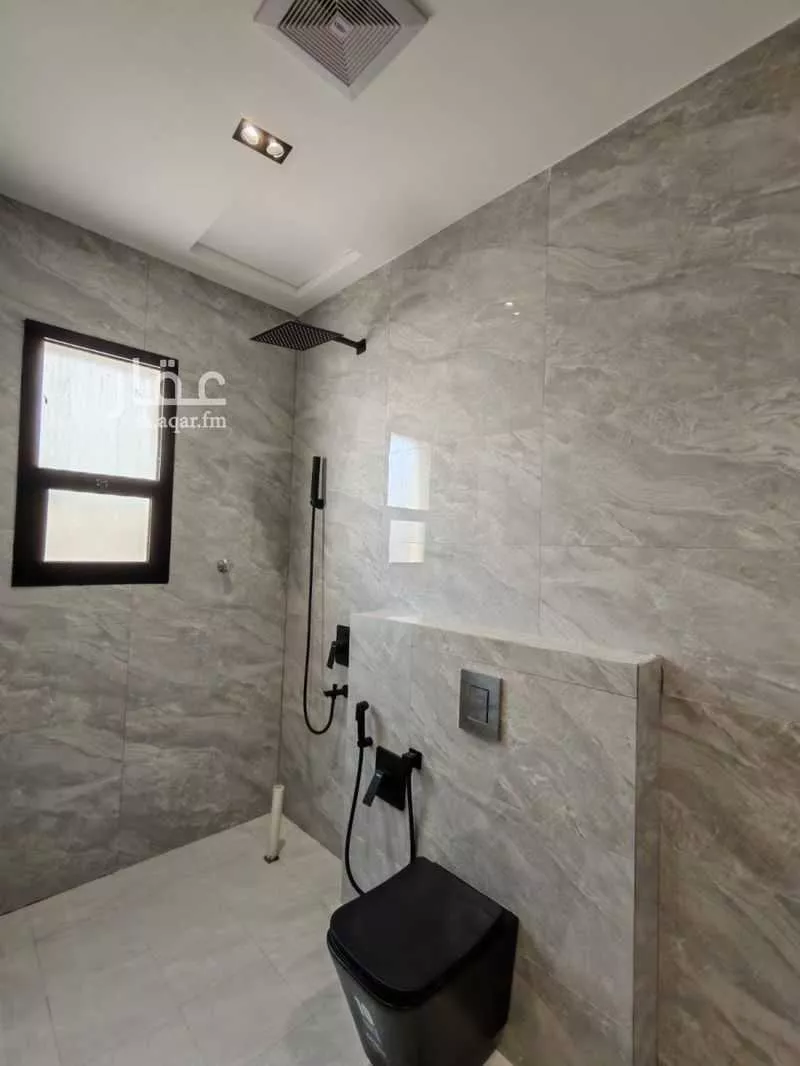 6 bedroom villa in Al Farouq, Riyadh 12