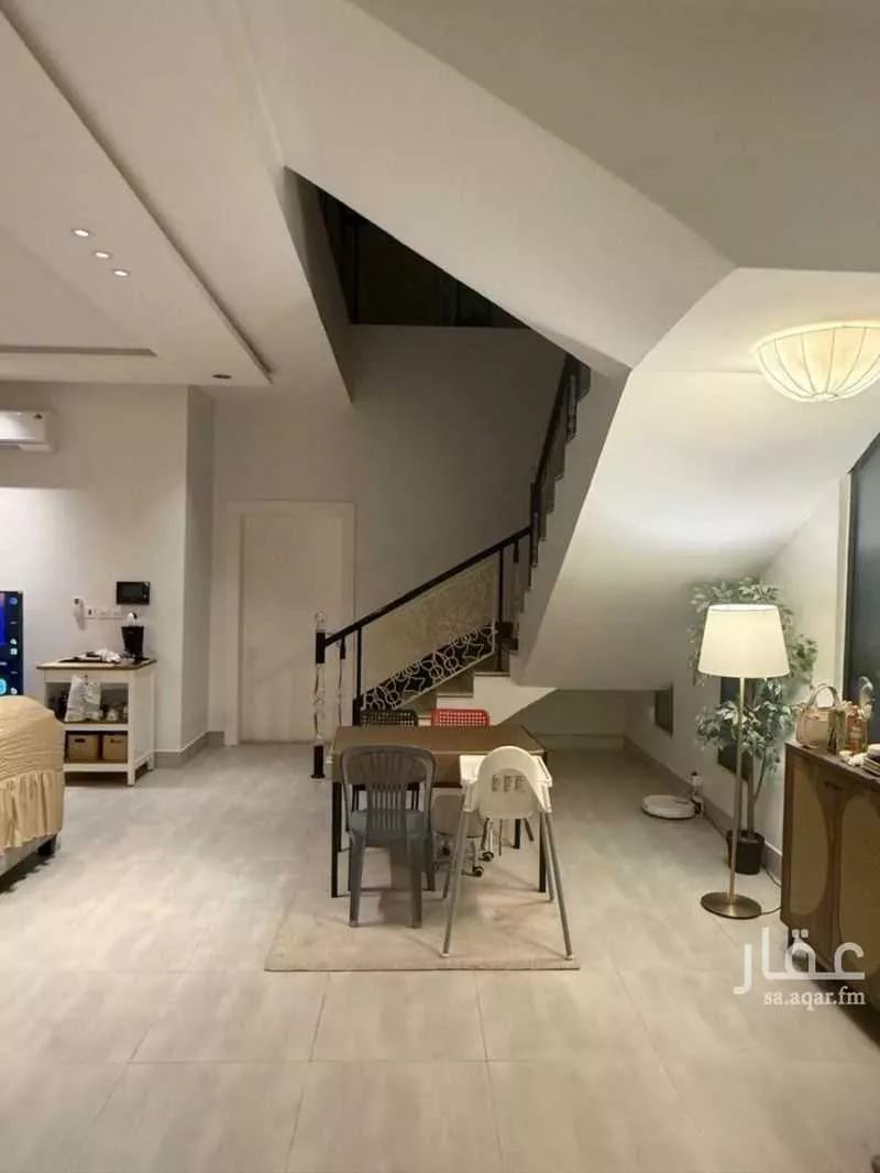 فيلا 7 غرف في الرمال 5