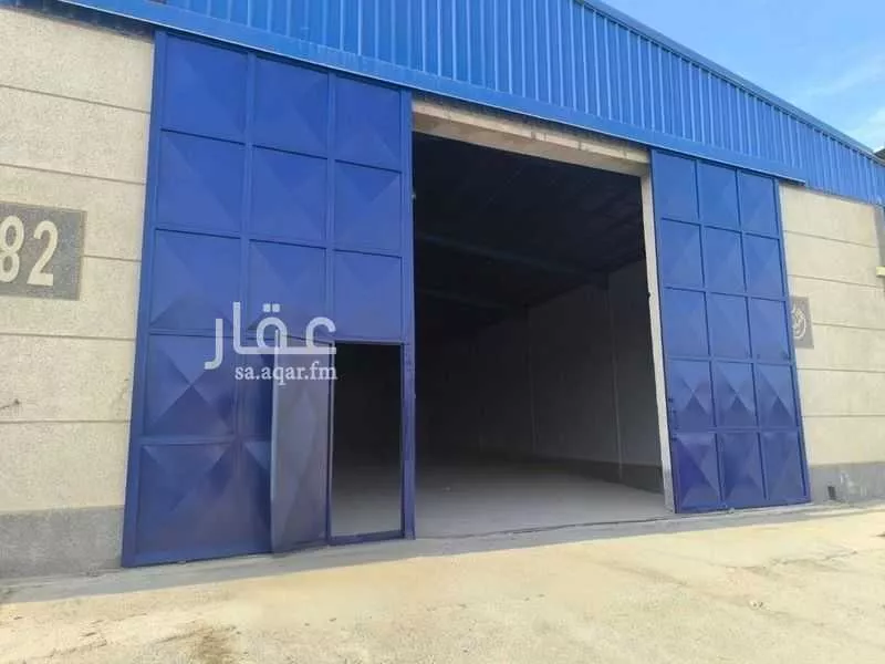 warehouse in Al Mishal, Riyadh 4