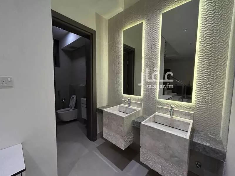 فيلا 4 غرف في العارض 4