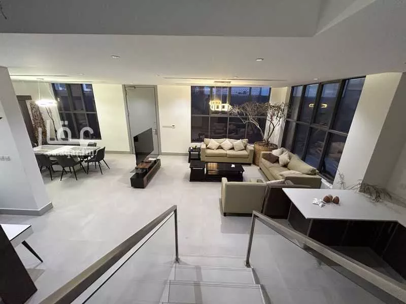 فيلا 4 غرف في العارض 1