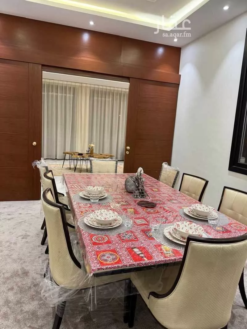 6 bedroom villa in Dhahrat Laban 2