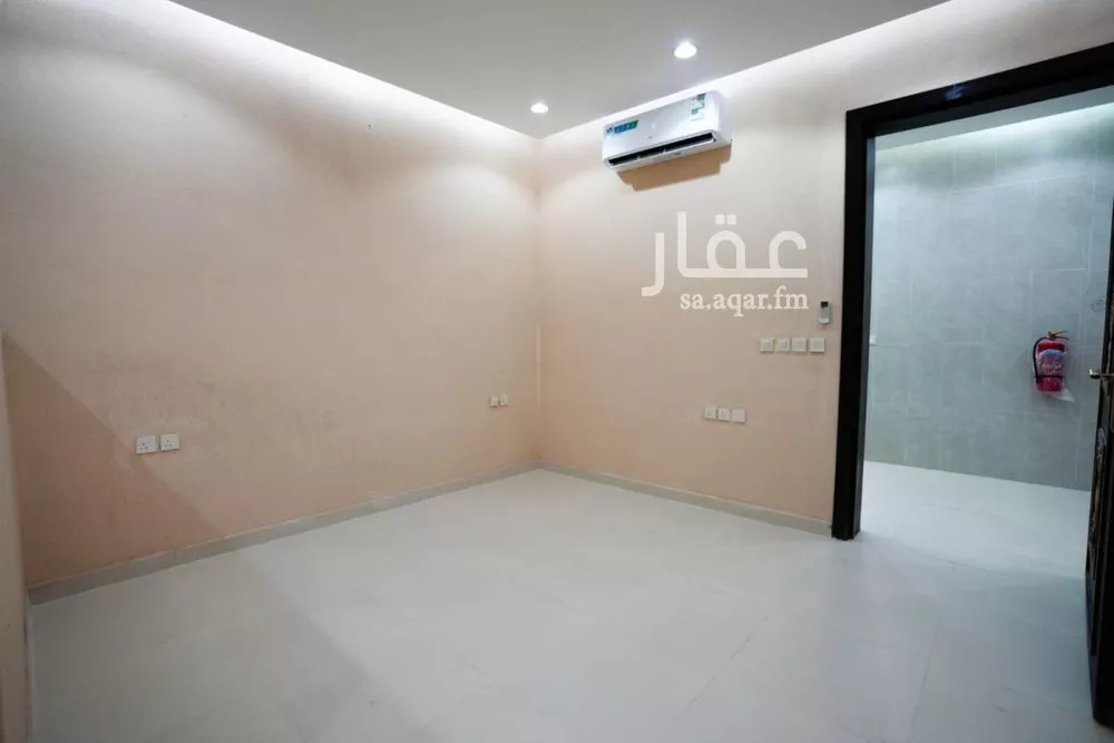 شقة 2 غرف في الرمال 4