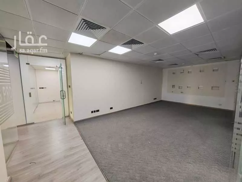 shop in Al Zahra, Riyadh 6