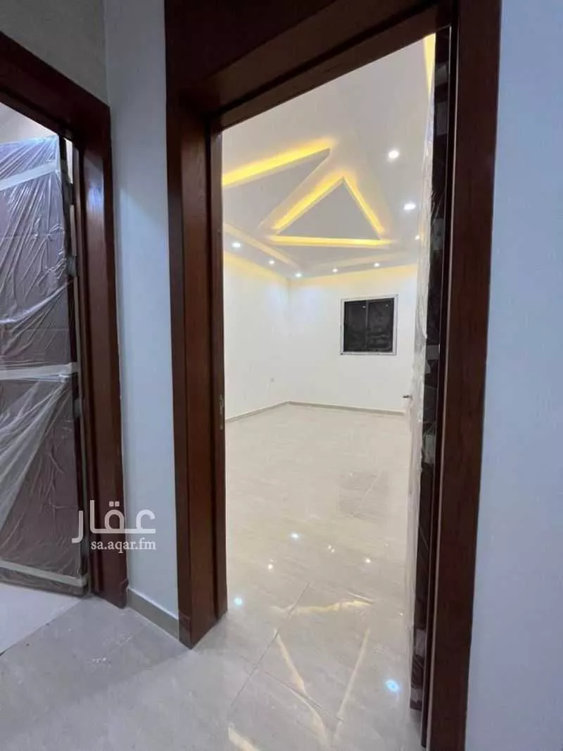 4 bedroom apartment in Al Aziziyah, Riyadh 6