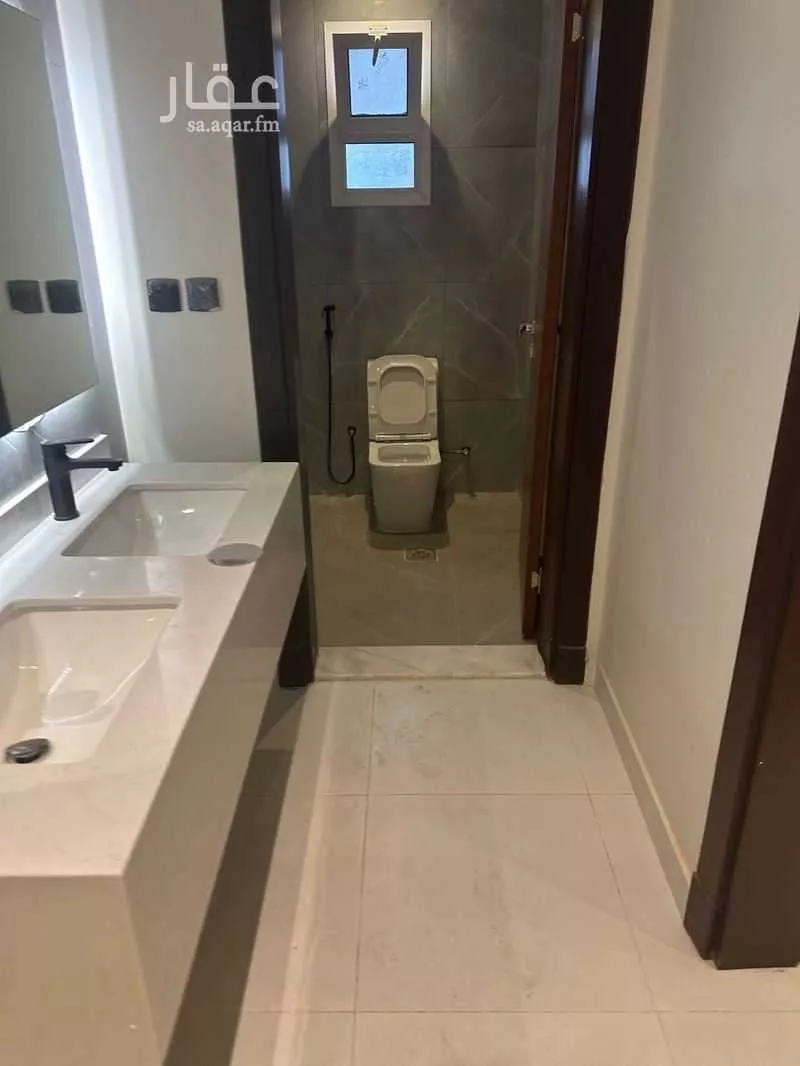 شقة 5 غرف في طيبة 2