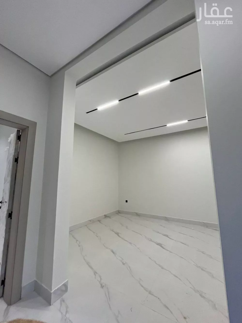 4 bedroom villa in Dhahrat Namar, Riyadh 6