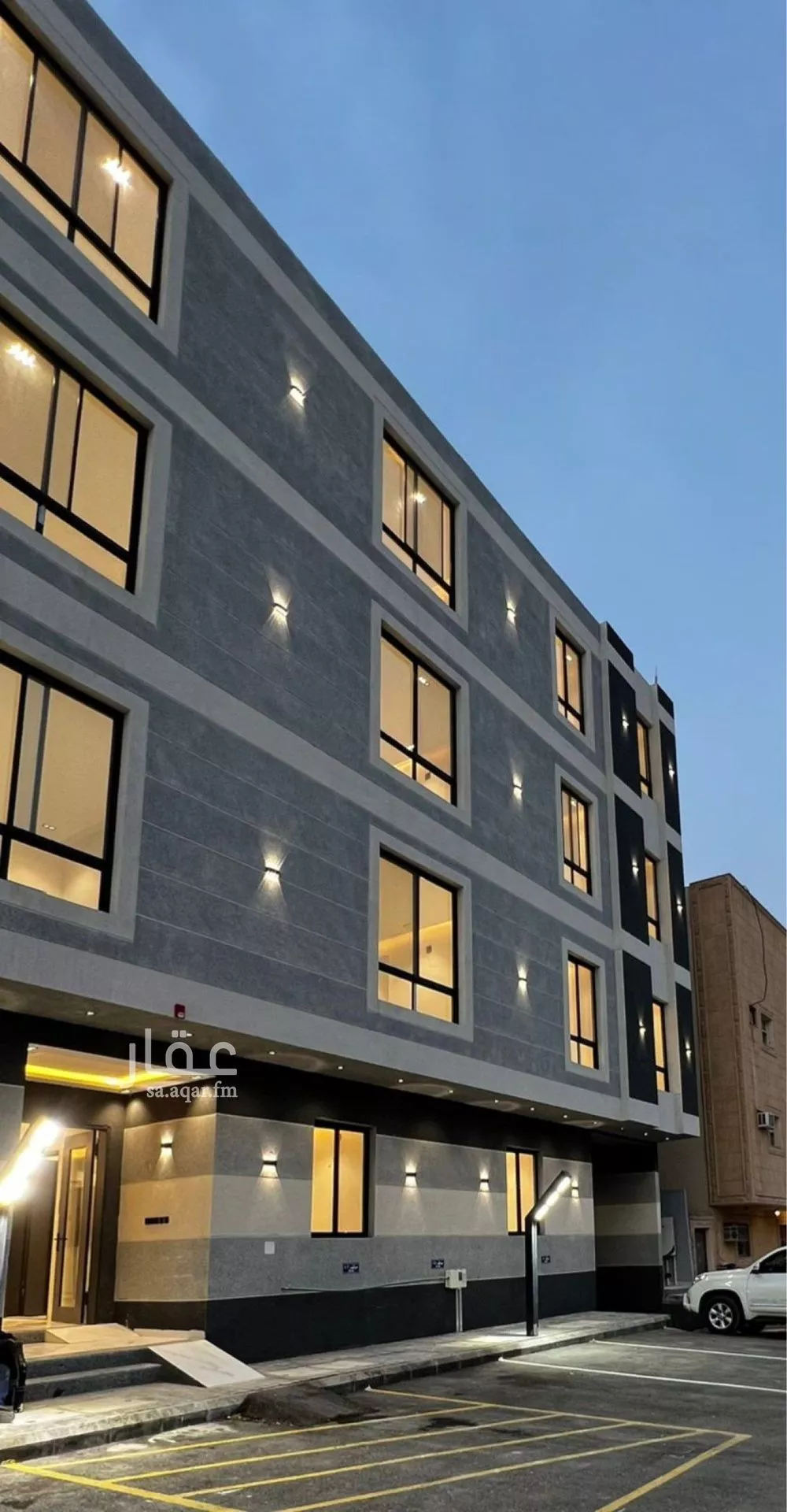 شقة 3 غرف في الزهرة 1