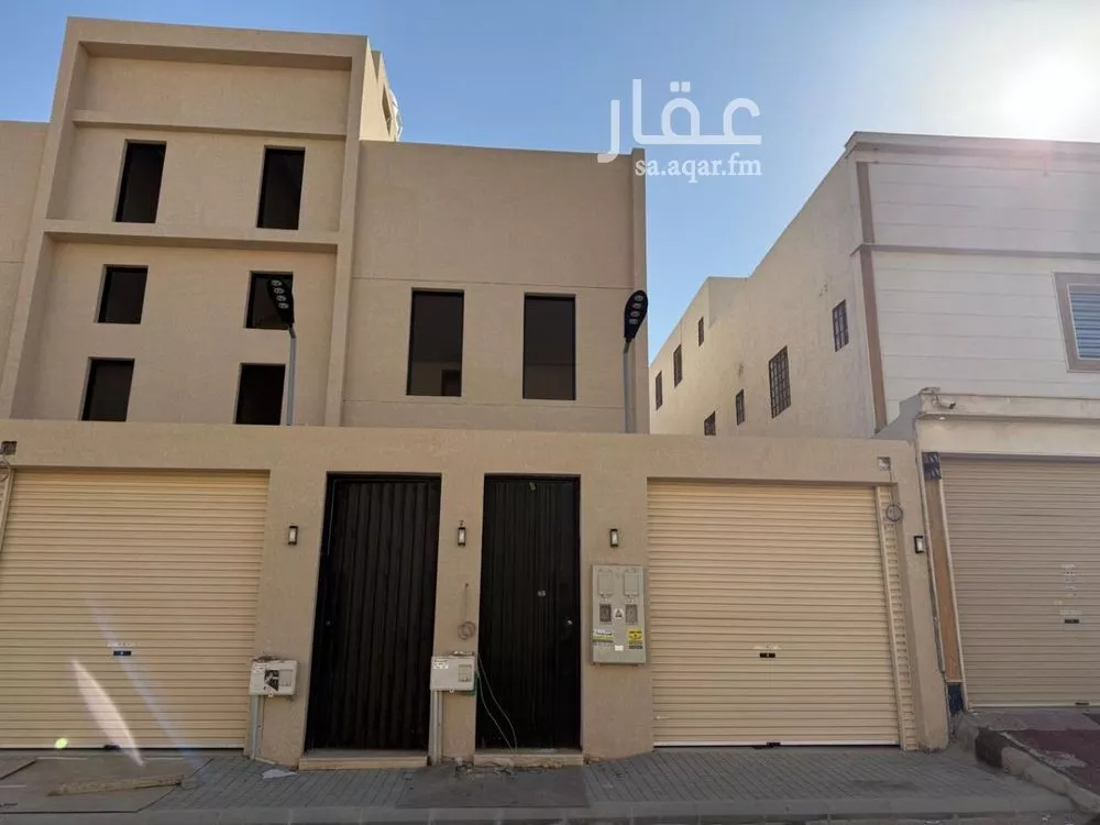 3 bedroom floor in Dhahrat Namar 1