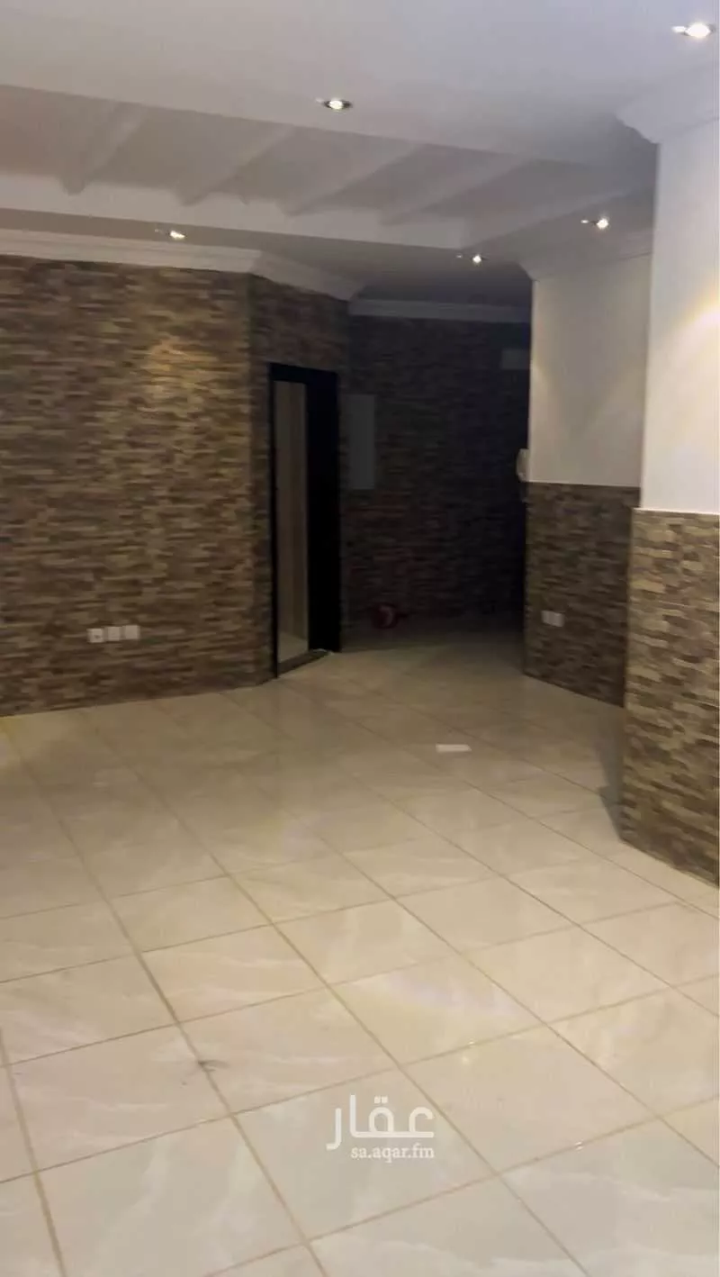 شقة 4 غرف في النزهة