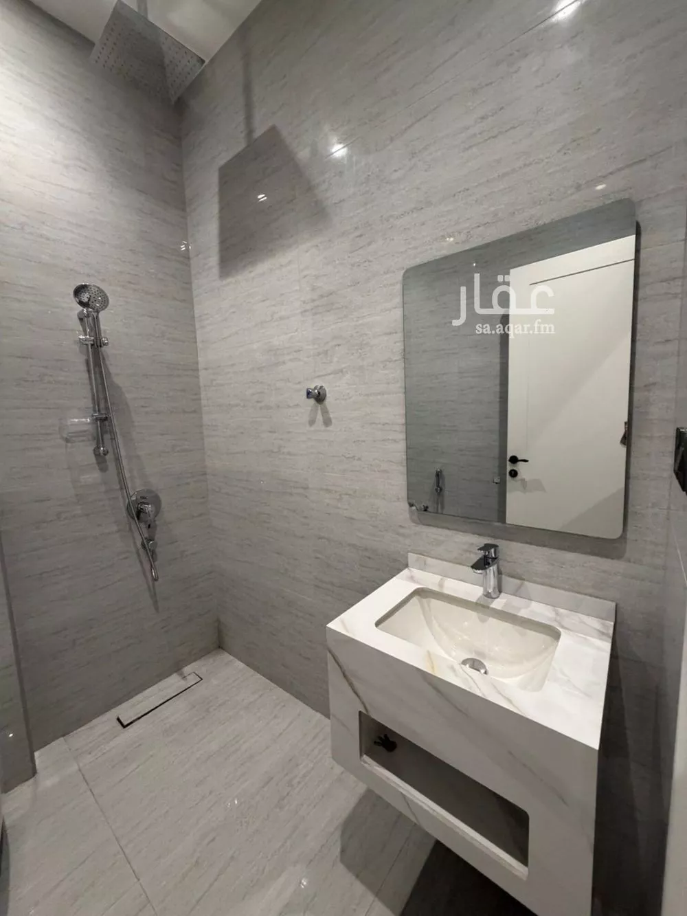 1 bedroom floor in Al Aridh 5