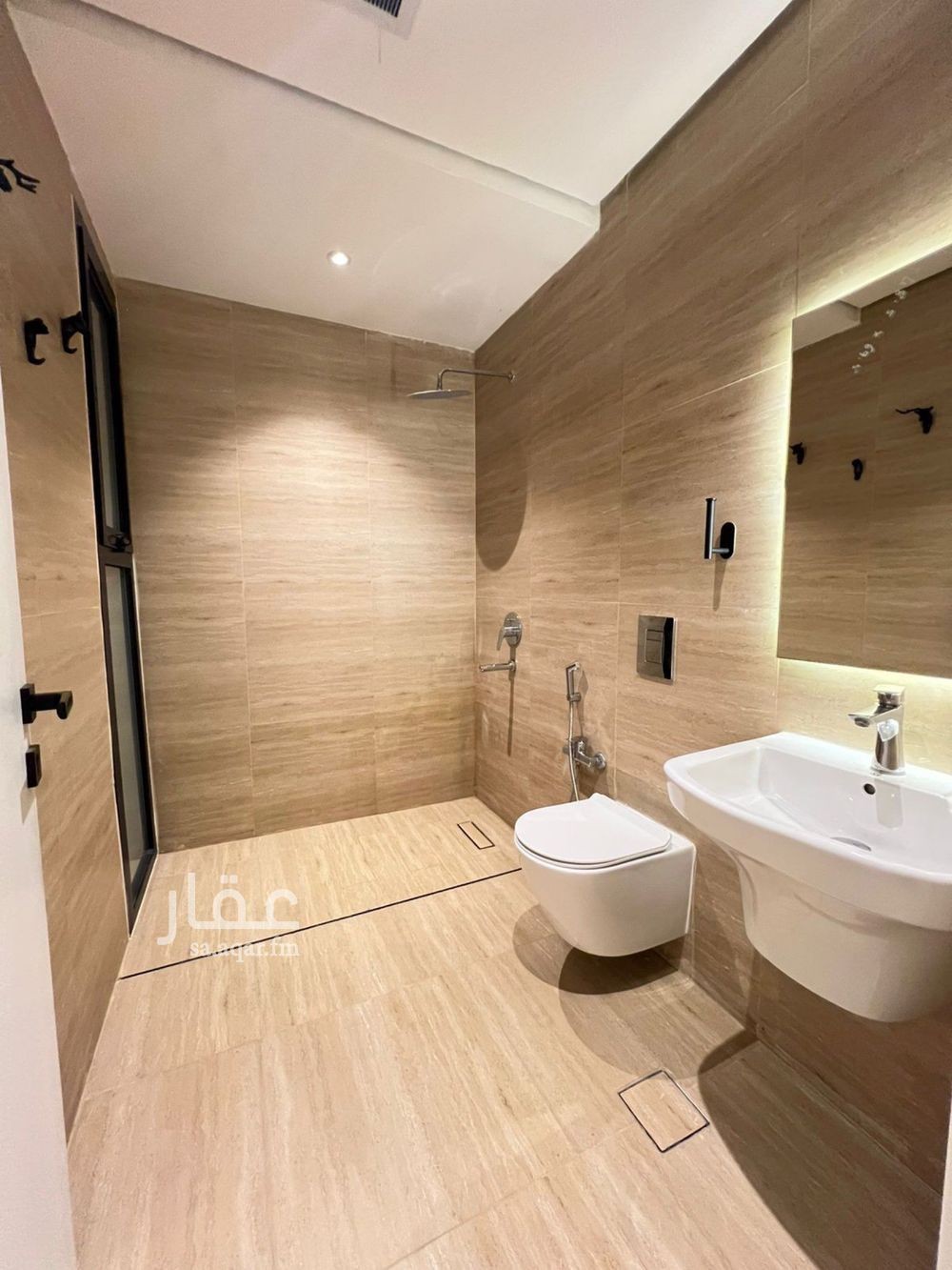 3 bedroom apartment in Granada, Riyadh 13